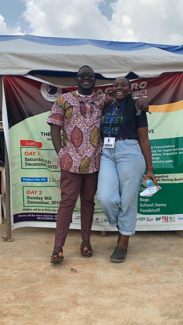 magboroproject's tweet photo. Our #Volunteers having fun while at work. Humanity should be treated better. #TheMagboroChristmasProject is a reality and all we can say is it’s the Lord’s doing. We are the Light of the World; Let’s #LightUpMagboro 
#CommunityDevelopment 
#TMCPI https://t.co/JfNvPBCKSB