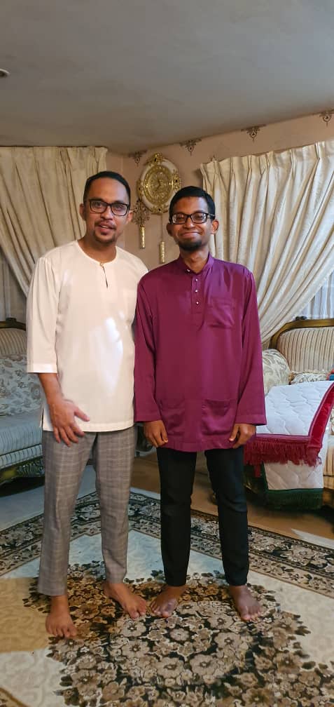 rafeeqarshavin's tweet photo. Selamat mengerjakan umrah buat bro Mawi & sekeluarga. Semoga mendapat umrah yang mabrur dan pergi dan balik dengan selamat. Amin Insyallah. π
#CahayaAsmawi #SalamBros #IndahDiHati #Zayan #ZayanShare #ZayanSalamBros #ZayanFM #SahabatDuniaMawi #MawiWorld #Umrah https://t.co/44ZBXMHBCG