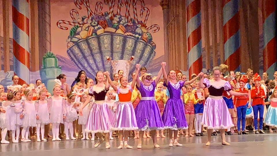 We loved having our friend Maddie Davis join some of our ArtSpireVa dancers in stage last night for The Alexandria Community Nutcracker. #inspirationthroughthearts #theartsforall
