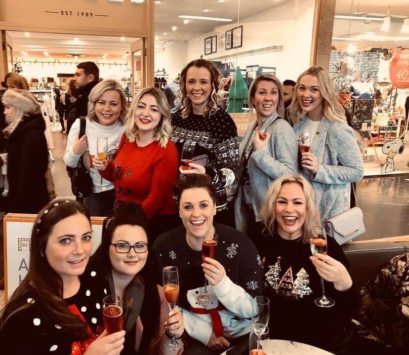 Anna_panache's tweet photo. Our annual #fizzmass 🥂 https://t.co/jq4s2LMsTx