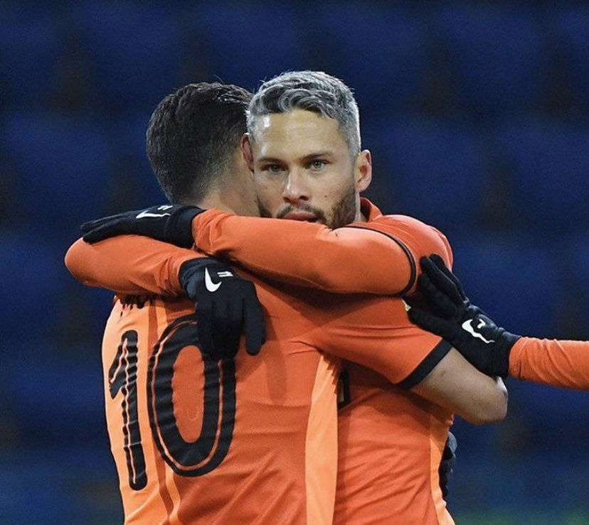 MOHAGIUM's tweet photo. UCL 2019-2020
シャフタール・ドネツク 2-1 アタランタ
5分 イェヴヘン・コノプリャンカ⚽️
52分 マルロス⚽️
55分 アレハンドロ・ゴメス⚽️
ホームでアタランタに勝利し、貴重な勝ち点3を掴み取る!!アタランタがシティに敗れたことにより、シャフタールの予選突破が決定🔥
#UCLWE https://t.co/E4FOQl9FB1