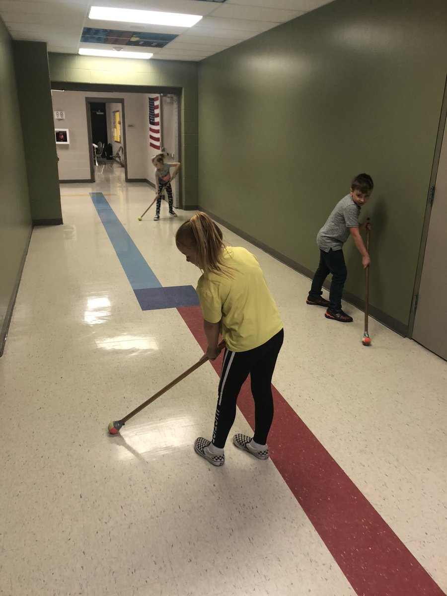 MrKnightSSS's tweet photo. Students at Barnes helping to keep the school clean by removing scuff marks from the floors of the school #warh https://t.co/sVwOQXJoTo