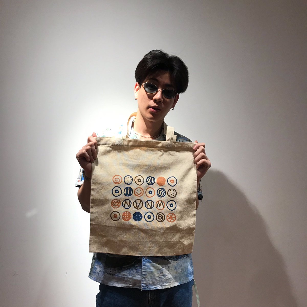 NeverNormal_BKK's tweet photo. บอสมีแล้ว ไม่มีไม่ได้แล้วนะ : ) https://t.co/uZKD0takAY