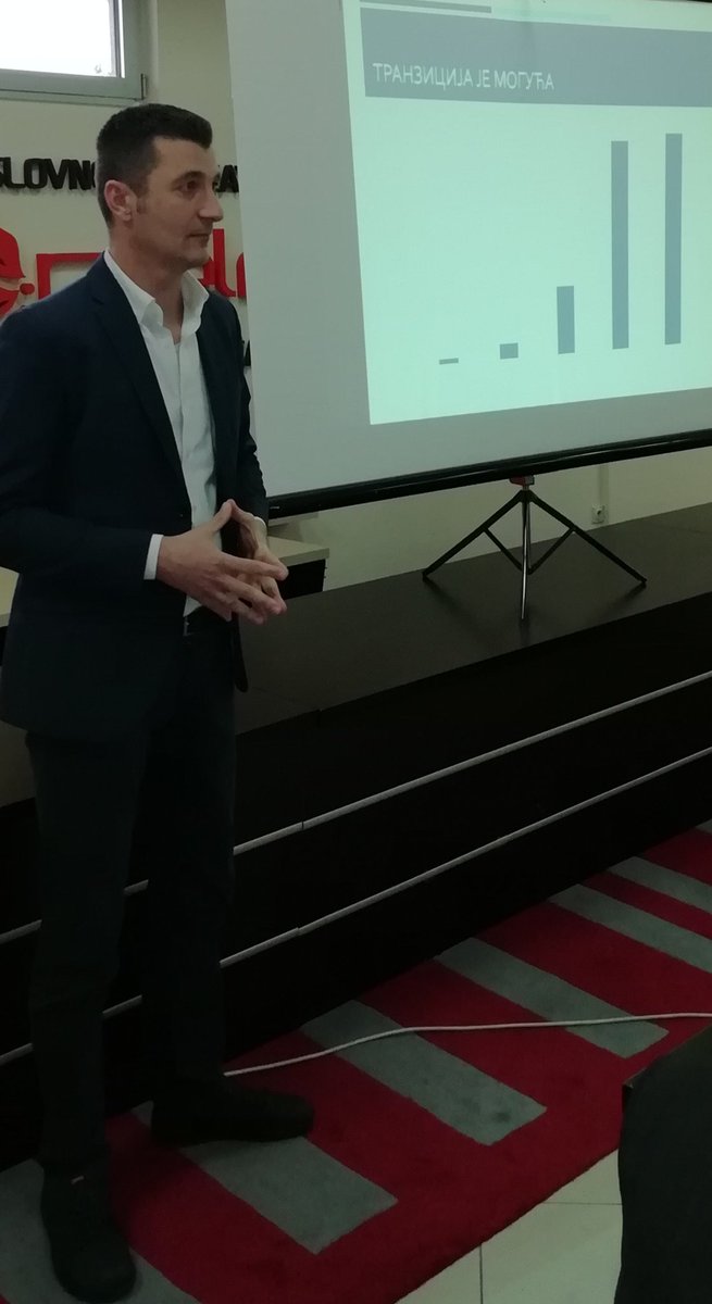 DobraEnergija's tweet photo. U čijem opisu posla je neizbežna #EnergetskaTranzicija?
Hoćemo li da učestvujemo, da njom upravljamo ili će nam se dogoditi?

@Spock2energy iz @RESbgd danas sa učesnicima seminara o izazovima energetske tranzicije u Srbiji. 

Hvala @FESBgd i @RERI_org na sjajnom seminaru! https://t.co/0wTSGhFVRd