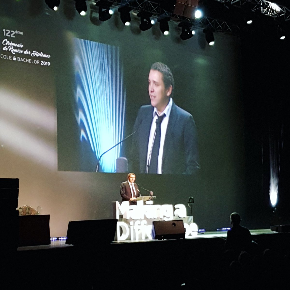 MBS_edu's tweet photo. Un invité surprise ! Samih Khalef, Country Leader ASICS &amp; diplômé 1998 🎓 #MBSGraduate https://t.co/DEeQ5tN24V