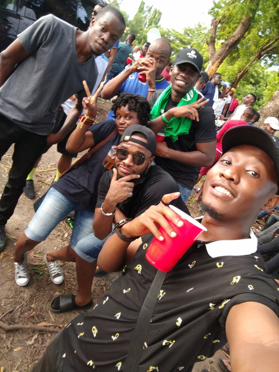 BajiJr's tweet image. #TOTBonanza @MmasaiMfupi @DietmarDee @BajiJr @emacharlz @frstNameKhaled @SkillzSensei  my niggggggaaa my nigggaaaa #family #Crdb #mkekabet #premierbettz  #
myblooooo