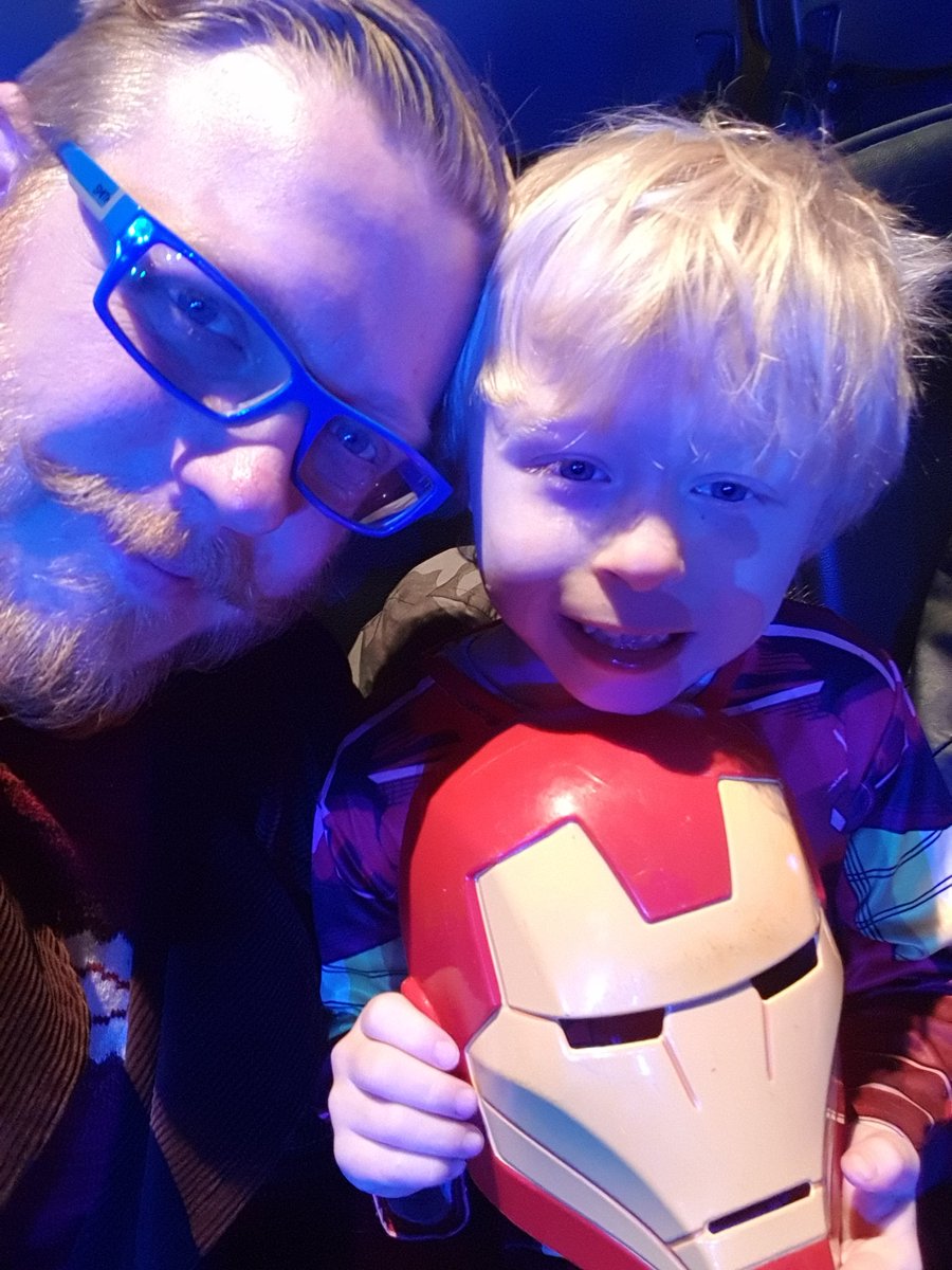 Alexbhowell's tweet photo. Oscar and Alex at Birmingham #marveluniverselive https://t.co/8LxUFbxhvF