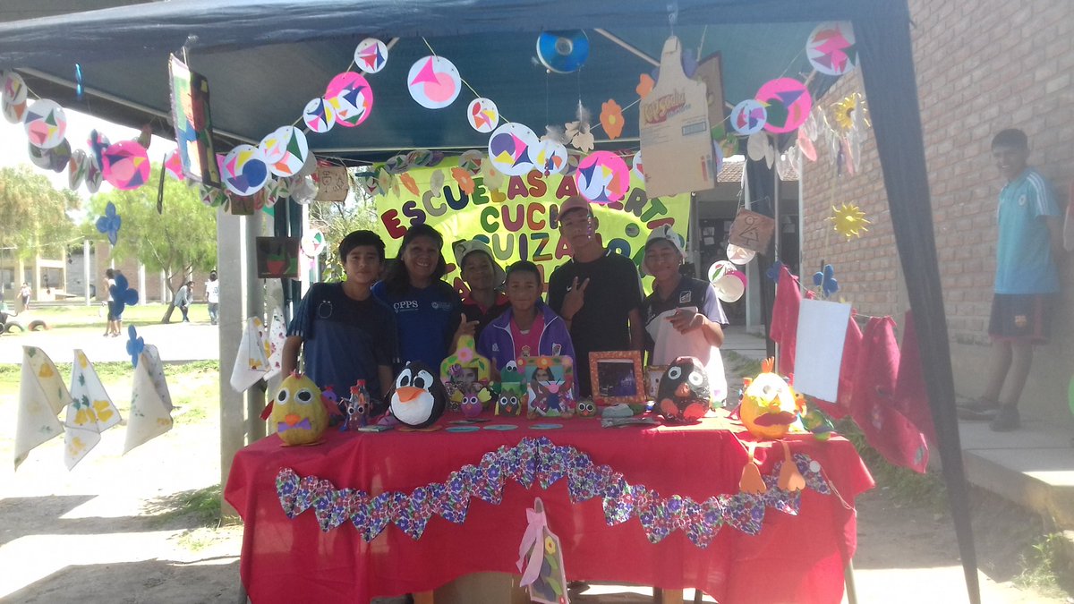 Normitadelicia's tweet photo. En la esc.Cuchi Leguizamon zona oeste muestra anual @patriciapinasco @SaltaEduca2030 @JuaresCarla @AlancayDel @FelipeV55628813 @GildaArty23 https://t.co/Jl5HrsmY6O