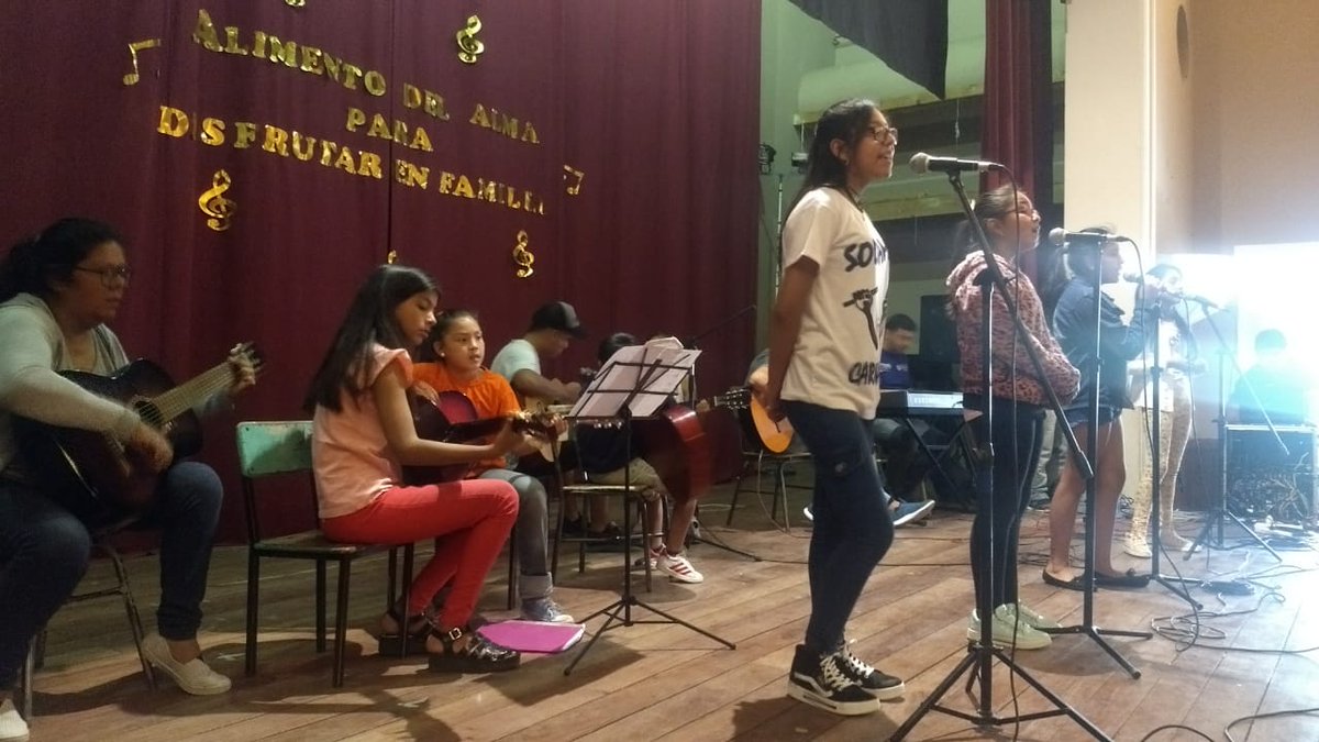 💙Nunca paramos!!! Seguimos siempre firmes!!💙
#PolíticasSocioeducativas en Salta
<a href="/GustavoSaenzOK/">Gustavo Sáenz</a> <a href="/rdibashur/">roberto dib ashur</a> <a href="/matiascanepa/">Matías Cánepa</a> <a href="/fguillesaavedra/">GUILLERMO SAAVEDRA</a> <a href="/patriciapinasco/">Patricia Pinasco</a> <a href="/MEducacionSalta/">Ministerio de Educación de Salta</a> <a href="/SaltaEduca2030/">Salta Educa 2030</a> e