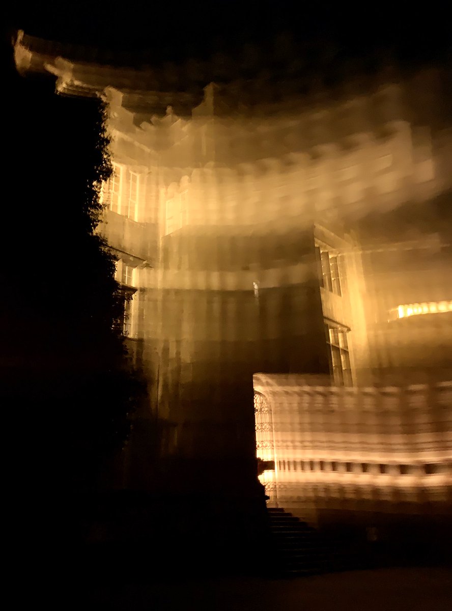 You can’t beat a party in a castle! <a href="/IrishGeorgian/">Irish Georgian Society</a> Christmas Party <a href="/molloyjohn/">𝗝𝗼𝗵𝗻 𝗠𝗼𝗹𝗹𝗼𝘆</a> #birrcastle #partycastle