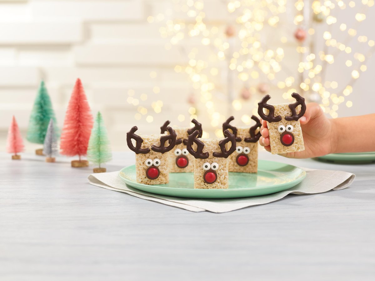 Take a break from holiday shopping to treat yourself! Join us at #STORYatMacys 12/11 from 4-6pm to create fun Kelloggs @ricekrispies Treats! RSVP now: mcys.co/2RsU3hC