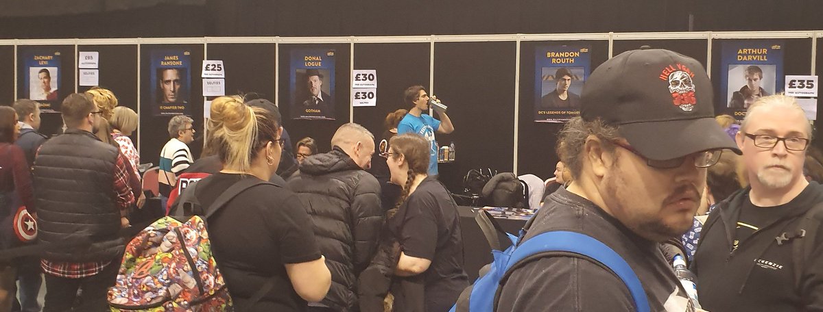 Sneaky photo of Brandon Routh #wcc2019