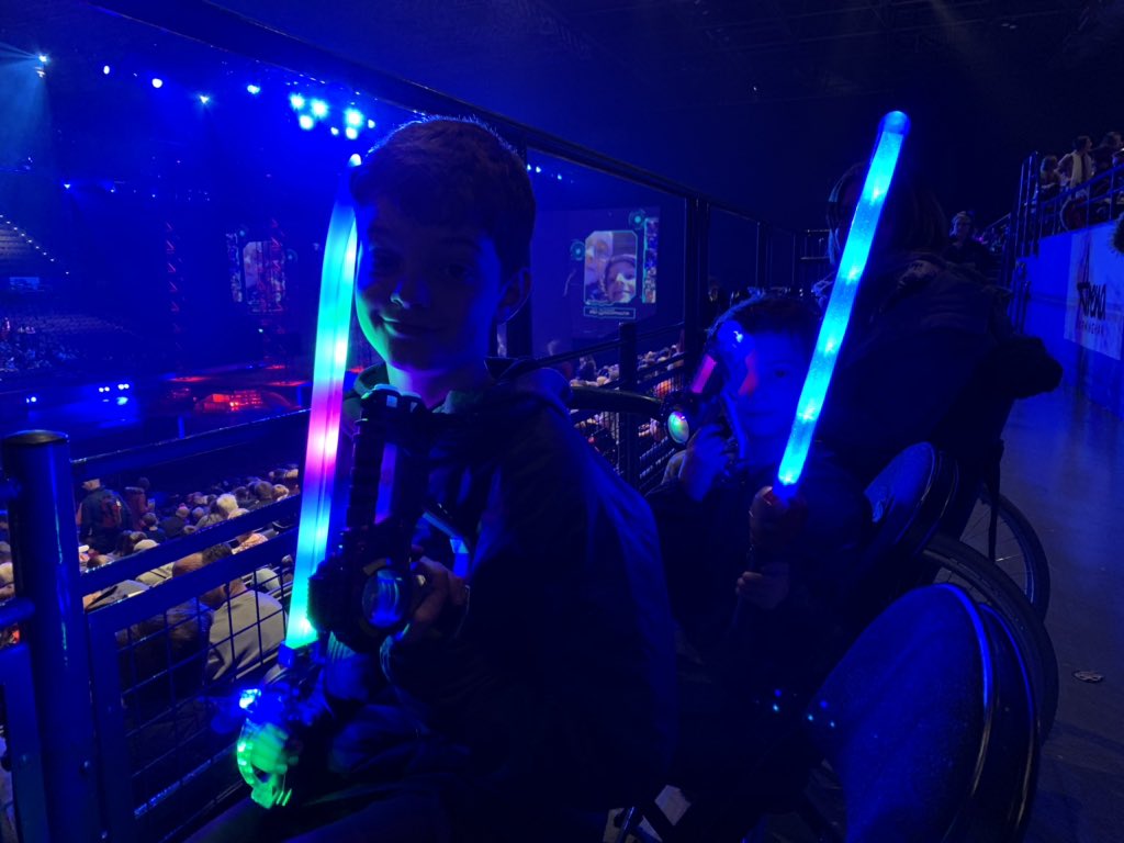 theinternetchap's tweet image. #marveluniverselive