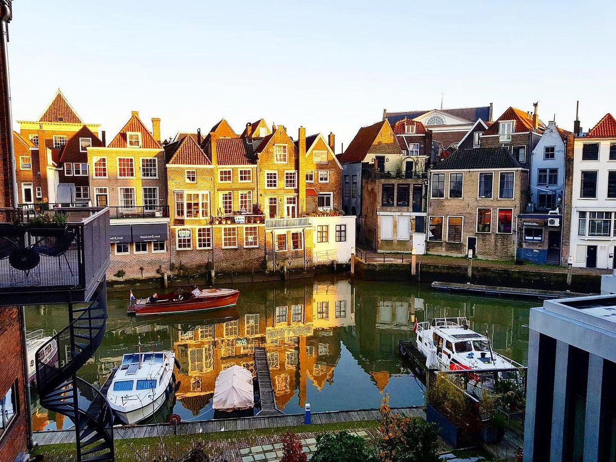 siriobarone's tweet photo. Laatste vaart van 2019! ⚓️ @IBarone_ #boterbeurs #wijnhaven #vorigeweek #dordrecht https://t.co/hbwegG2x8u