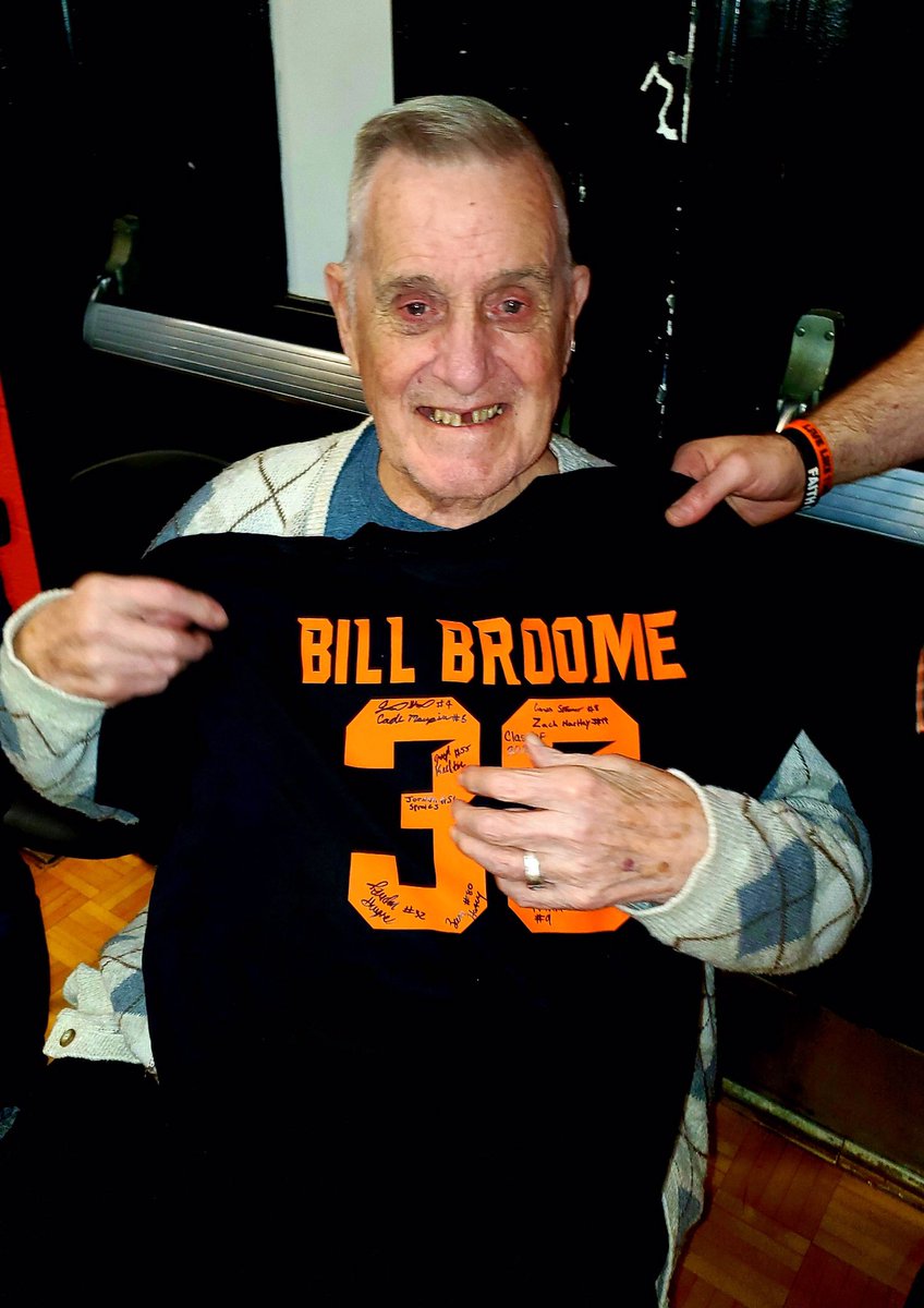 elizabethtonhs's tweet photo. EHS Sports Hall of Fame and Cyclone Class of 1947, #33 Bill Broome is presented a game shirt signed by Cyclone seniors by #33 LaDarian Avery at yesterday’s pep rally. Bill will be cheering the Cyclones to victory from Elizabethton today! #cycloneforlife #bringoutthebroome https://t.co/ny47pex5RD