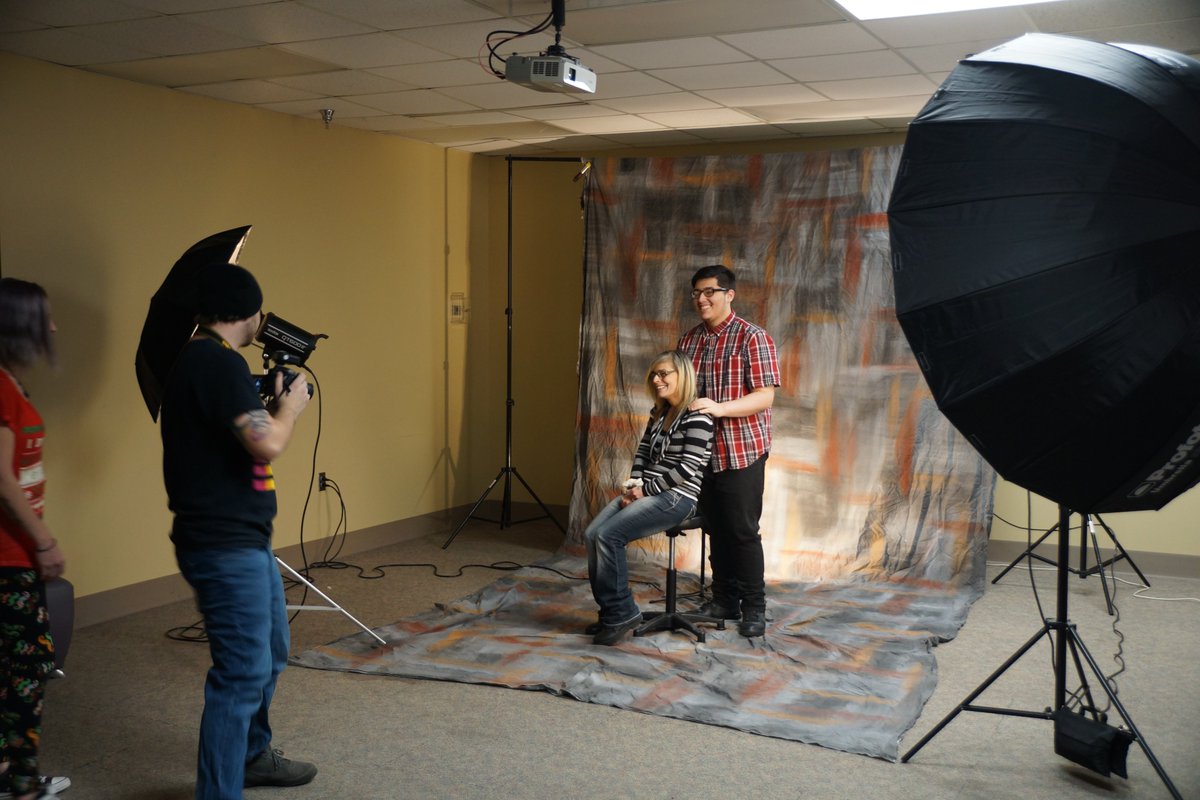LCCPresident's tweet photo. Our amazing @HelpPortrait volunteers are making portraits for our incredible guests. #HelpPortrait is such a wonderful day here at @OwensCC . Come to @DowntownToledo and have a professional portrait made! https://t.co/Urp4ek3yiq