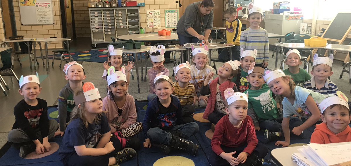 Learning about animals that hibernate and making hungry bear hats <a href="/JanaceFischer/">Janace Fischer</a> <a href="/WilmoreDavis/">WilmoreDavis</a>