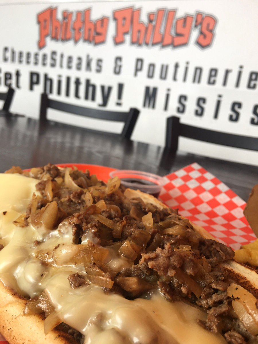 sakenohime's tweet photo. Bruh. #philthyphillys #foodie #cheesesteak https://t.co/TKFvVumeEW