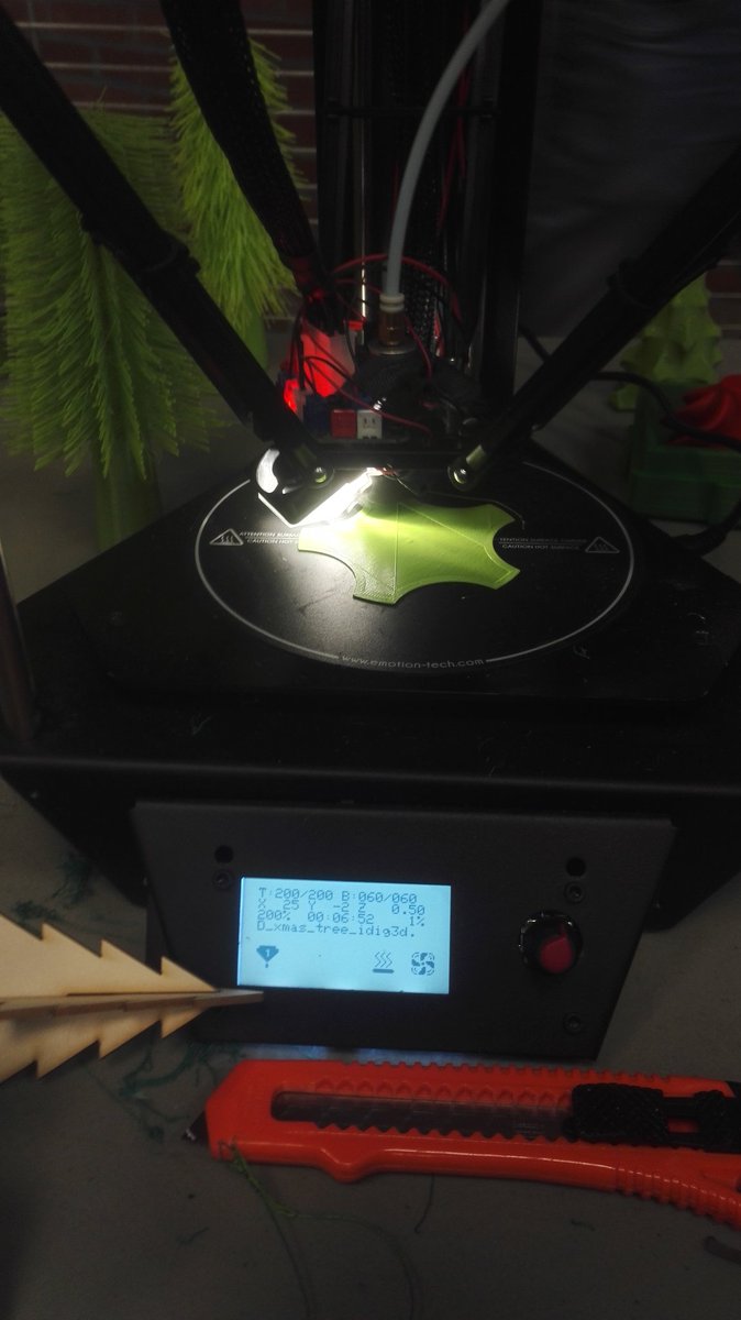 SudriAdditive's tweet photo. Découverte de l'impression 3D à Wattignies, les dons collectés sont reversés à @lionsclubs #impression3D #robotique https://t.co/rgYyTXRqgX