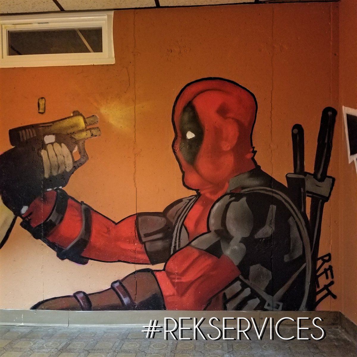 rekservices's tweet photo. Spray painted this yesterday in a Marine's mancave in Springfield, IL. He's getting his poker table next and then it's ON!! π€ππ€
#deadpool #Marvel #punisher #reconjack #graffiti #art #REKSERVICES #PAINTYOURFREEDOM #PAINTYOURFUTURE #paintlife #paintlifemafia https://t.co/5TVElaJyt2