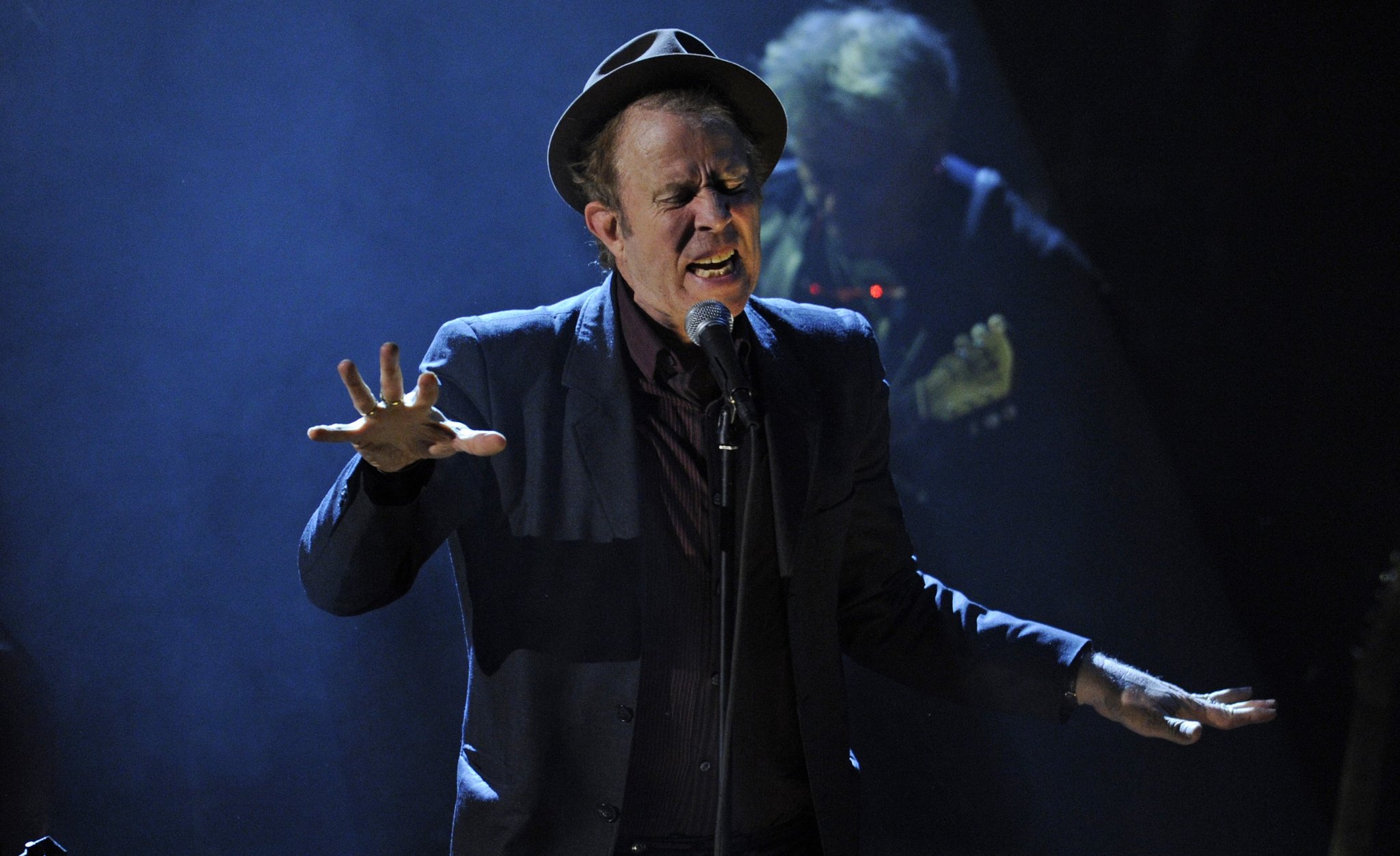 Happy 70th Birthday Tom Waits! 