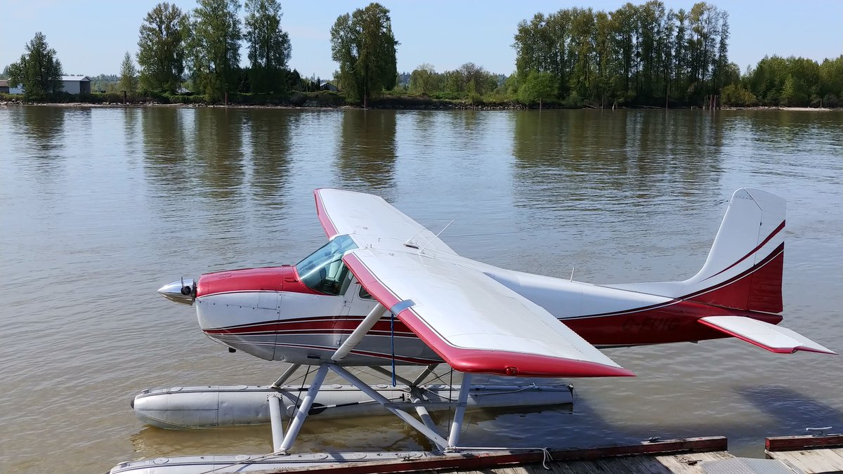 ftlangleyair's tweet photo. Make this #layover one to remember! #Pilots, we will pick you up at #YVR South Terminal for #flightseeing! If you would like to experience the thrill of float flying, hop into the #leftseat of our dual yoke-equipped #Cessna180
https://t.co/aPXjFGnbnf
#FlytheFort #pilotlife https://t.co/kklFjULljB