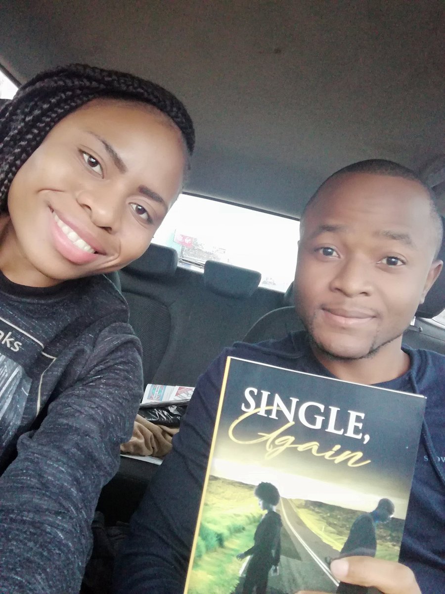 Copy of Single Again delivered to Mr Johannes Tsebo Mahasha in Tembisa yesterday. He's a publisher so if you need book production services do contact him.
#SingleAgain
#ThisIsLiving #Tedxcapetownwomen
