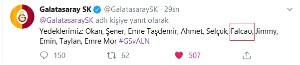 Emre_Akbaba10's tweet photo. Ben bu fotoğrafa kalbimi bıraktım o kadar özlemişim ki varlığı kalbimi fırlatıyor.. #GSvALN https://t.co/QvEcoVQbry