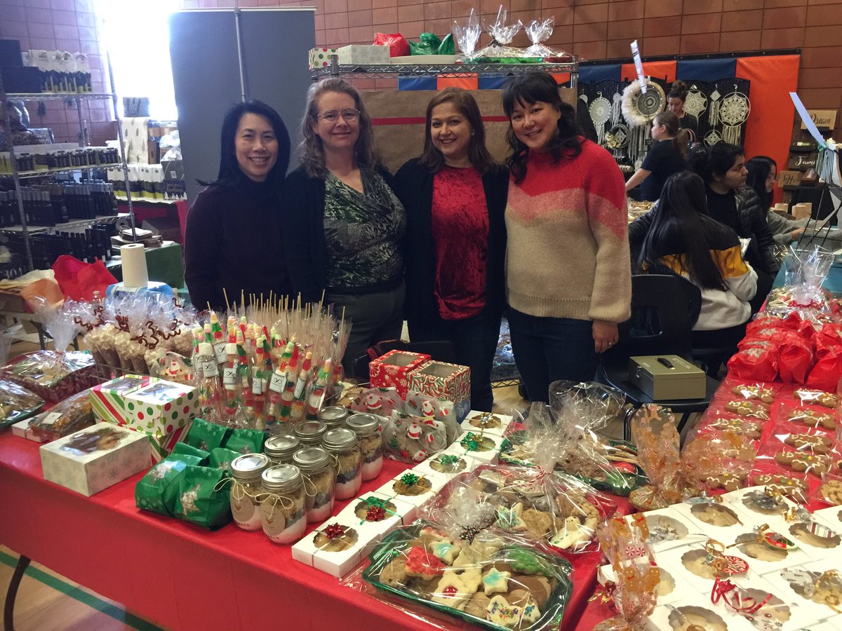 naureenmoh's tweet photo. ⁦@Fair_December⁩ ⁦@CawthraParkSS⁩ ⁦@twjmcleod⁩  #cawthramakesnbakes to support our #cawthrabreakfastclub https://t.co/5Ka37SypOa
