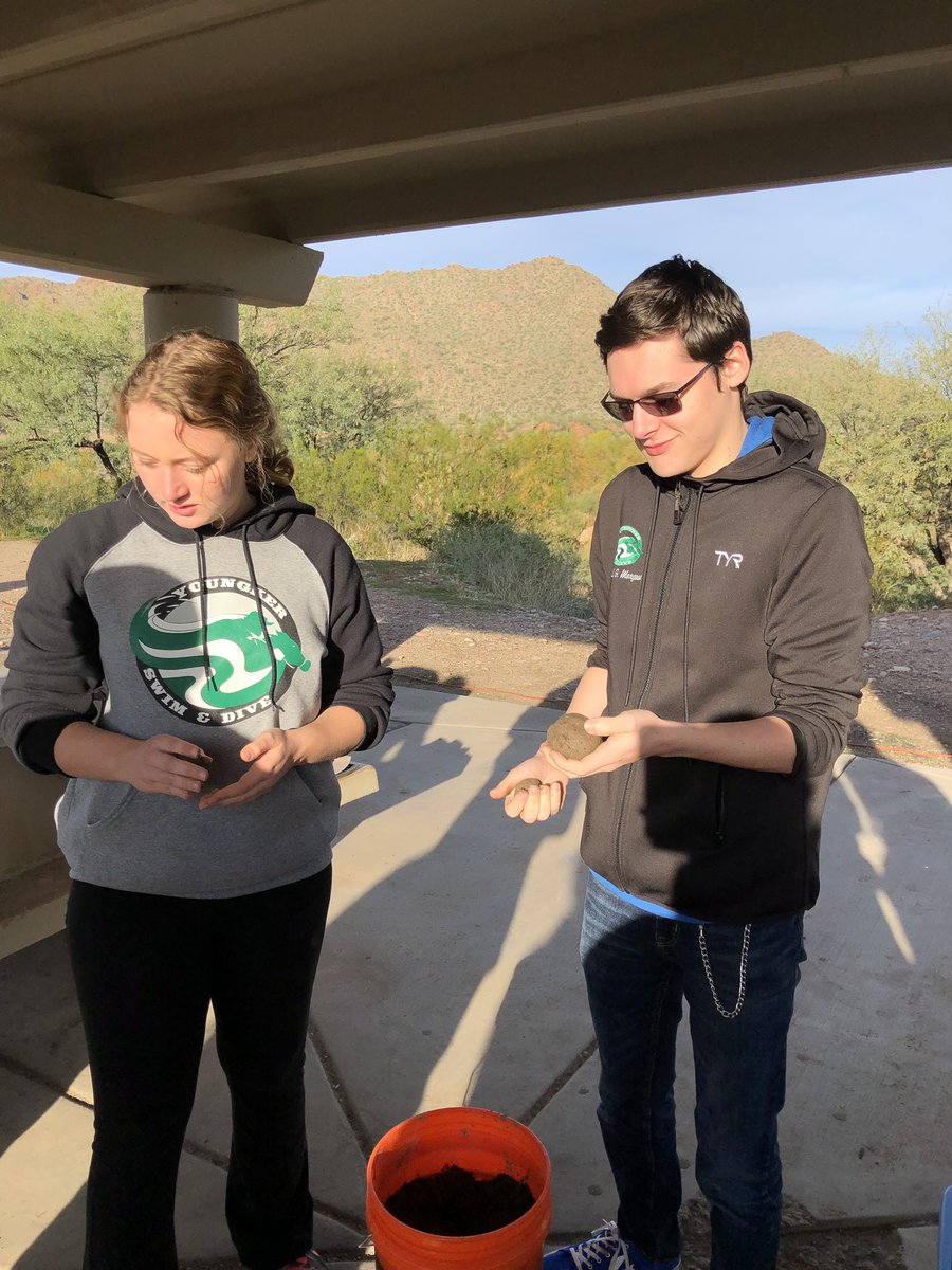 YHSSNHS's tweet photo. Making seed balls for @TontoForest to plant in #LowerSaltRiver restoration areas. #localplants #conservation https://t.co/udYofMaWVl