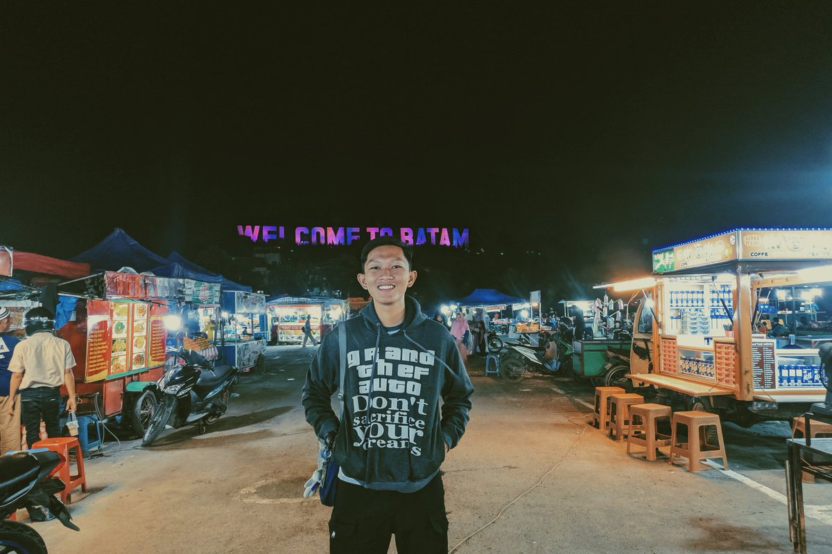 malfinpp's tweet photo. WTB. Welcome to Batam
Belom kebatam klo melewatkan spot foto yg satu ini
#welcometobatam #kepri https://t.co/h54c6tGG9Y
