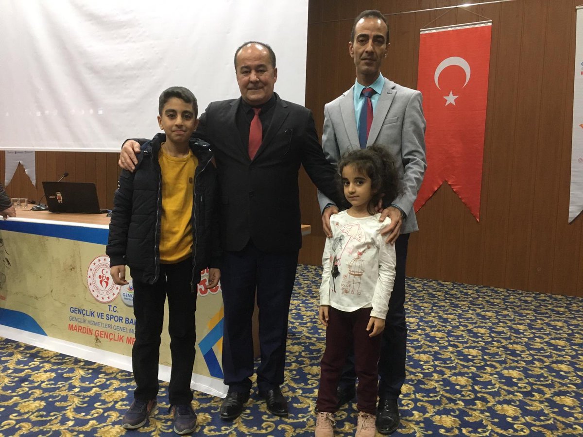 yusuf4870's tweet photo. Mardin’den hoş bir sada geçti... Emeğine, yüreğine sağlık Prof. Dr. Adnan AYHANCI #GönüllülükYılı #MardinGençlikMerkezi #GSBGM #Gençhane https://t.co/W2w9JgW3ZF