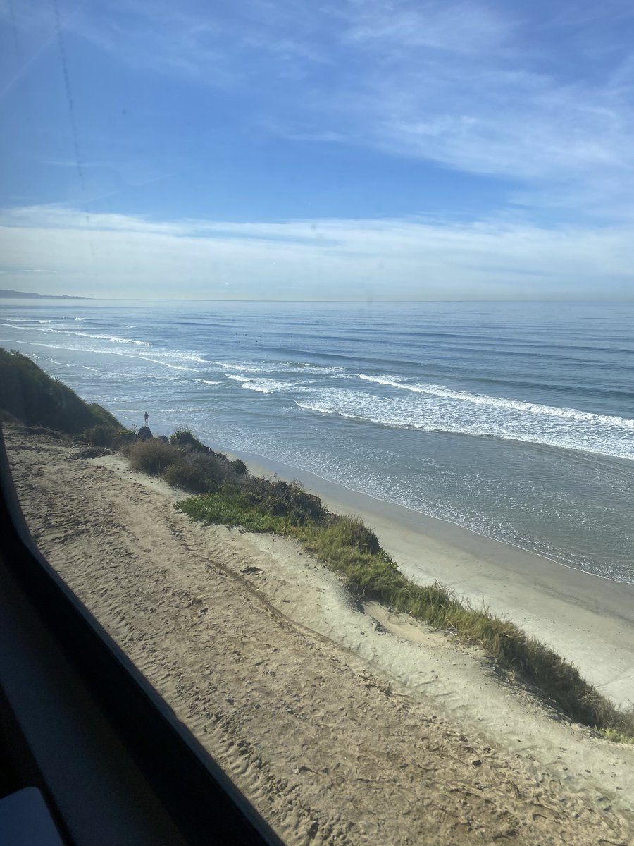 nick_tenbrink's tweet image. Got to ride the ‘Coaster’ train down the coast to San Diego to meetup and co-work with some of my @zapier coworkers yesterday!
It was fun to get together for the day! #zapier #democratizeautomation #remotefirst #remotework #train #trainsrock #nomadic