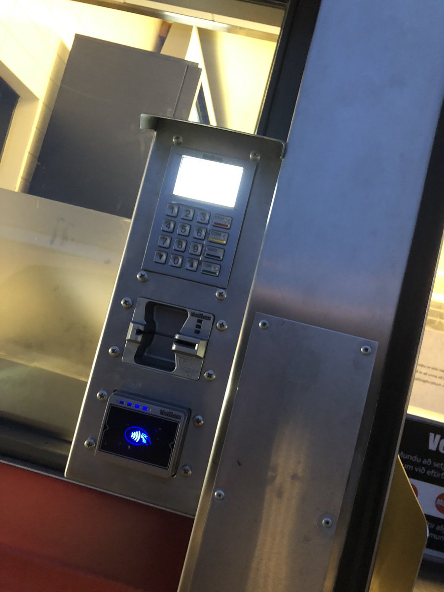 PatrikAtlason's tweet photo. Jæja apple pay komið í lúguna á kenny fyrir ykkur kvíðasjúklingana https://t.co/hRDJAzOlnp