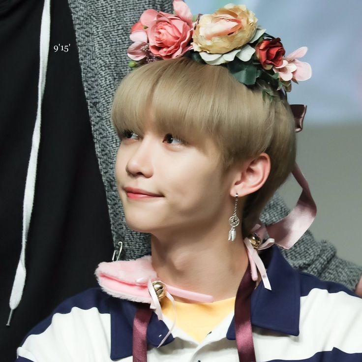 promisung's tweet photo. ⋆ ˚｡⋆ Felix vocal: a thread ⋆｡˚ ⋆ https://t.co/lmH29Vduti