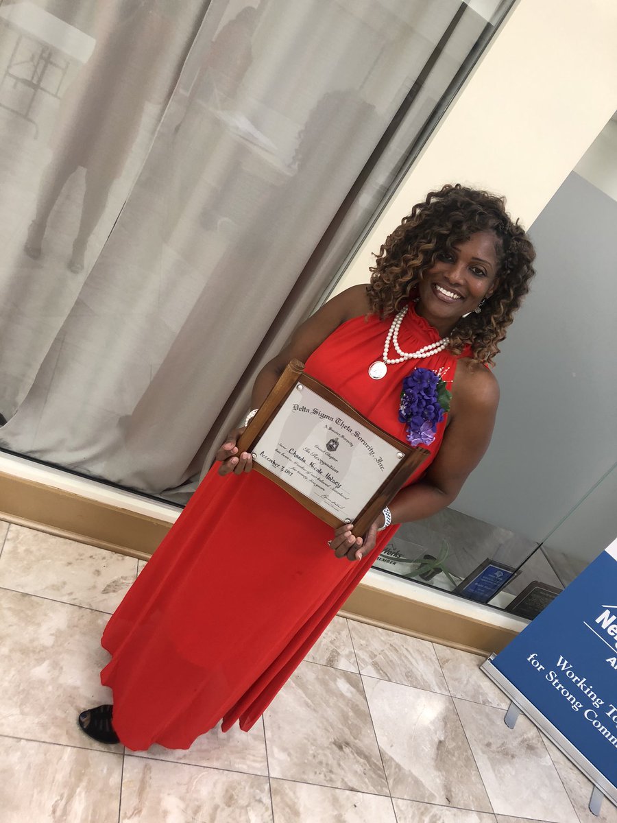 ChandaNicole's tweet photo. 25 Years in #DST #DSTJAX 🐘🥰😍😆🎉❤️ https://t.co/ZW2dZ1M3N8
