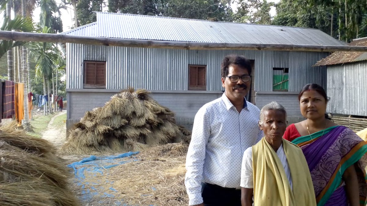 AshokActionaid's tweet photo. Tepri Barman, 74, Coochbehar, single women/ widow constantly follow with authority for a piece of land and then house for her, struggled continued more than 5 years finally she and other 12 families from her neighborhood able to get their entitlements https://t.co/nN1kk1MwVL