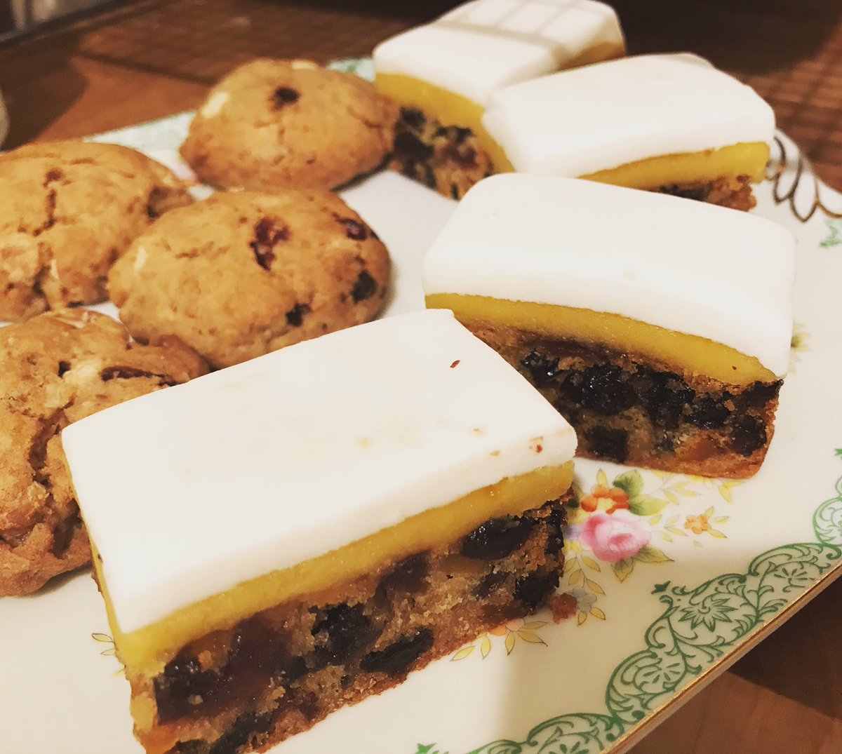 RachaelSecretTeaRoom tweet media