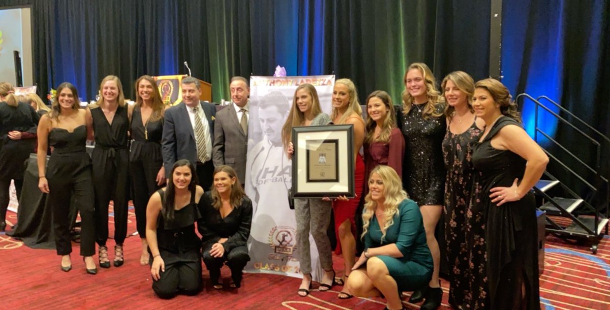 ihasoftballnj's tweet photo. Great night celebrating a great man !He is smiling down seeing so many of his girls and their families coming together to honor his legacy!! #proud #ihafam #eaglesflyhigher #together #ihaalum #forant ๐๐ https://t.co/y3QVilkfYy