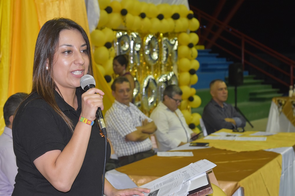 Bachilleres de diferentes colegios de #Guainía, recibieron su título como Técnicos del #SENA, a través de la Articulación con la Educación Media👩‍🎓. Con esta estrategia, los estudiantes reciben formación con el SENA mientras adelantan sus estudios de bachillerato. #SomosSENA😃👇