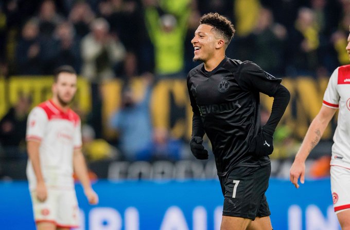 View image on Twitter