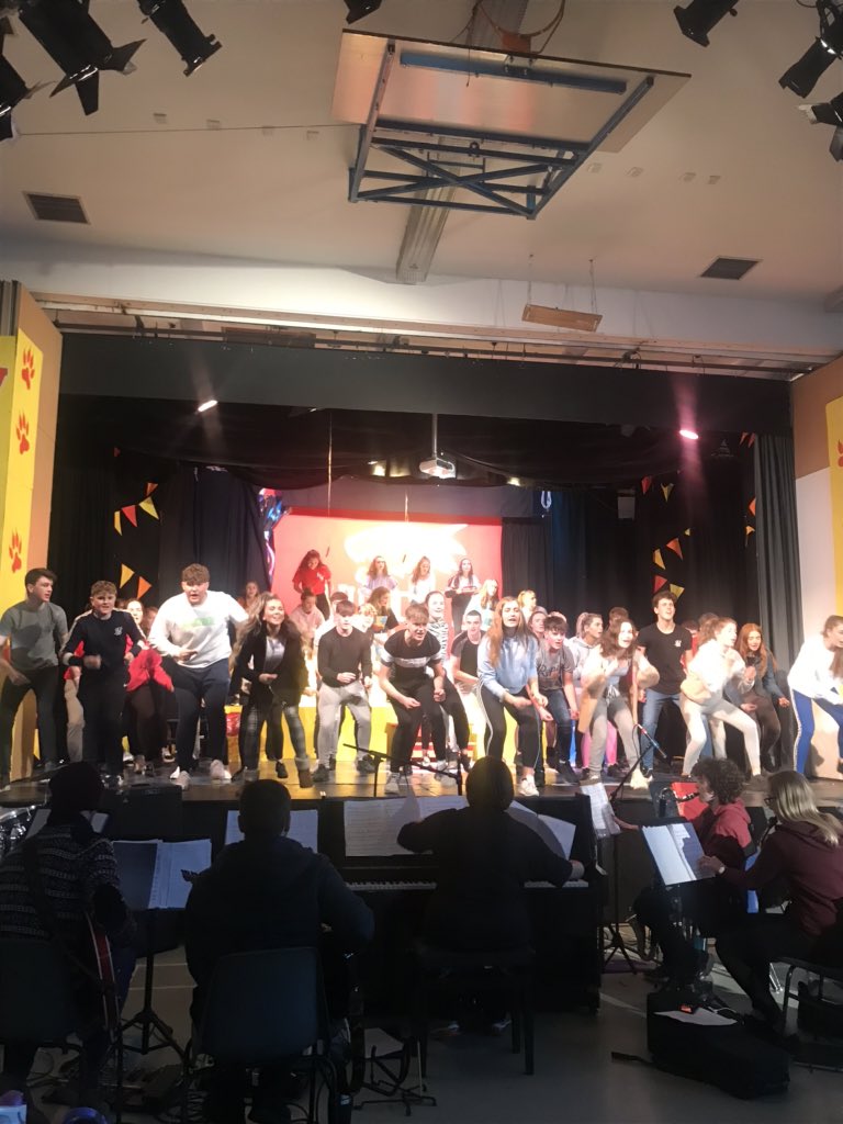 KinsaleComSch's tweet photo. We are so proud of this group of students along with the dedicated staff who are making this production of “Hi School Music” possible. They have given up evenings &amp; weekends to ensure an amazing performance. Last few tickets still available. Do not miss out https://t.co/KFdR1AgT4i