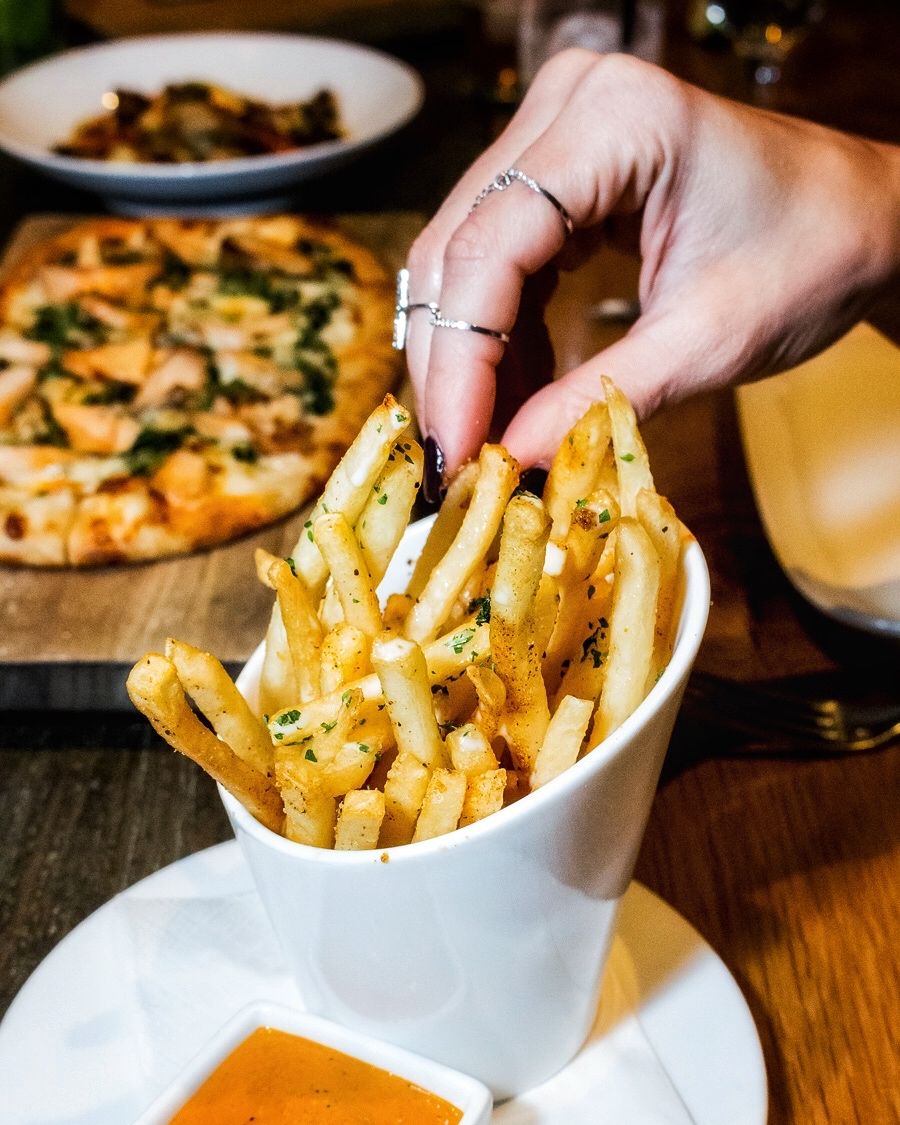 There’s no “we” in fries. #crushmgm