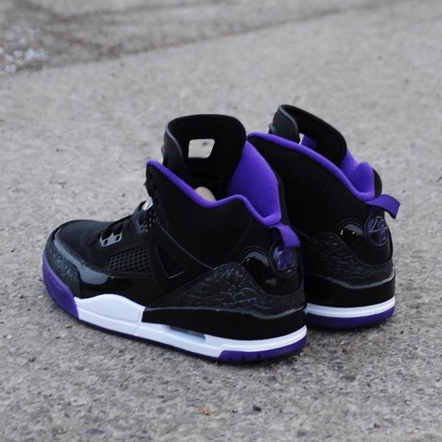 jordan spizike black court purple