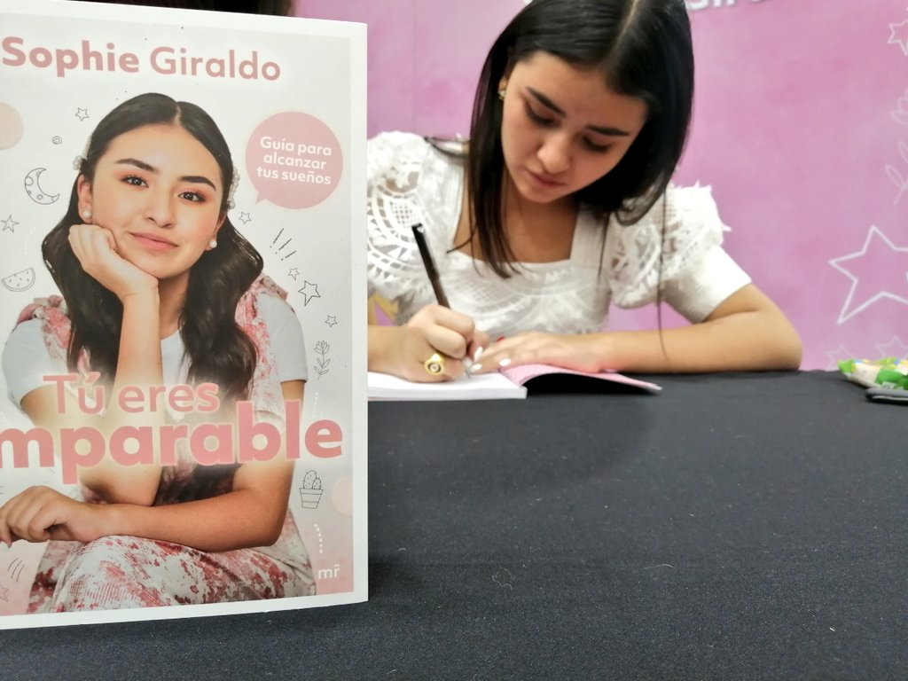 PlanetaLibrosCo's tweet photo. #TúEresImparable de @sophiegiraldo 🔥 https://t.co/hF82wdUcIg