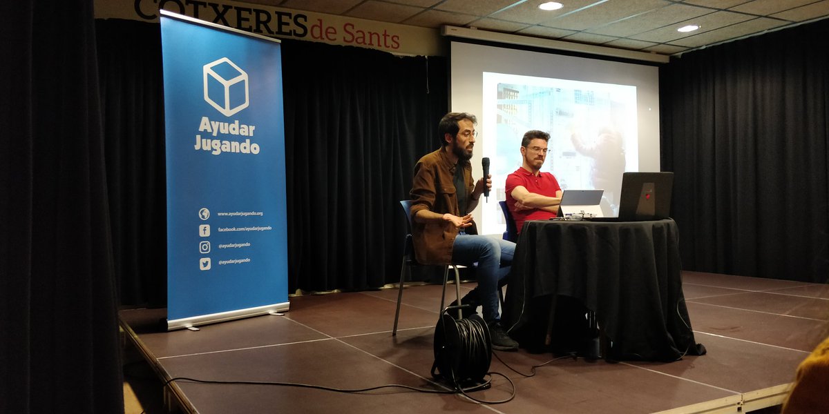 aordas's tweet photo. Así da gusto que te den la turra 😜Pablo y Andrés de @CapsulaCultura en #PensadoresAJ  contando propuestas relacionadas con el #juego que funcionan con los adolescentes que normalmente no van a museos ... Uy como a las #bibliotecas  ¡Funciona lo intergeneracional! https://t.co/Gia0Kb2REi