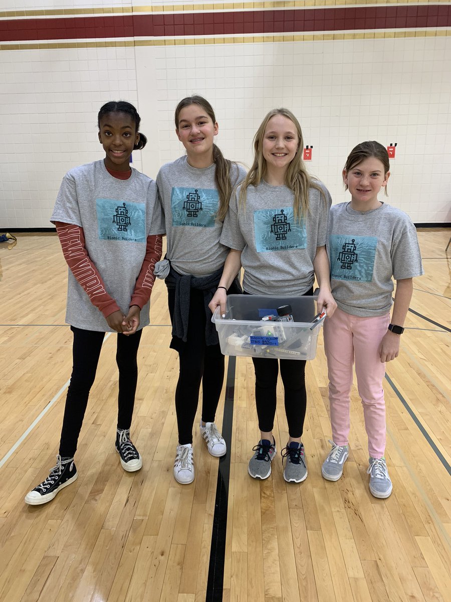 scimae's tweet photo. Go Blake MS FLL teams! #lifeatblake https://t.co/zSImyGn9To