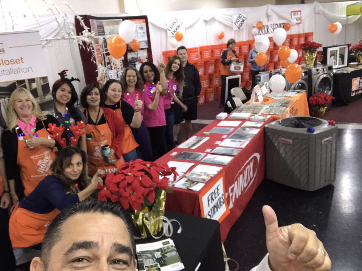 HDIS_CHRIS's tweet image. Thank you to store @414 @486 #HSPS Team and our services providers for supporting #Services today in #SoAZ come see #HomeDepot today at the @TucsonExpo #LeaveYourOldWindowsBehind #Just149 #CabinetMakeover #Ryobi #HVAC #kidsworkshop @THDNick