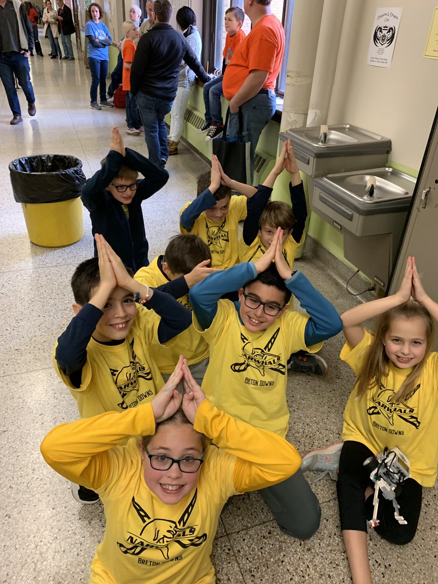 MarkBernecker's tweet photo. what a fantastic day of learning and competition at GR Central Innovation HS. 23 teams-7 from @egrpschools! in our first year of FLL robotics 3 of the 7 teams from our district qualified for the State competition next weekend in Detroit! @jenkinsdouglas @HeidiKattula https://t.co/WVKS5vY77L