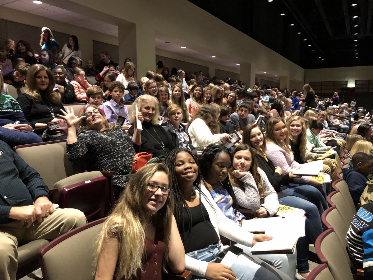 MsmauldinC's tweet photo. Thursday took a great group of #GSFM musical theatre students to see the Lion King. Amazing show! #GSFTrojanStrong https://t.co/XYzxcnFy5q